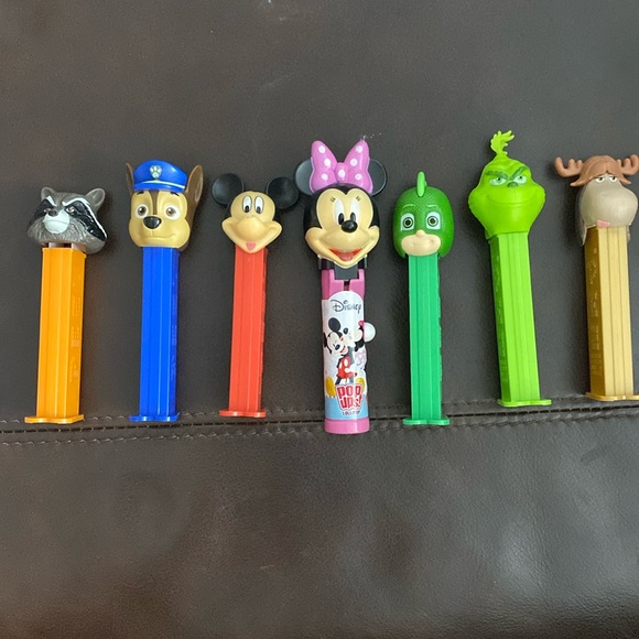 Pez Other - Random Pez Dispenser lot